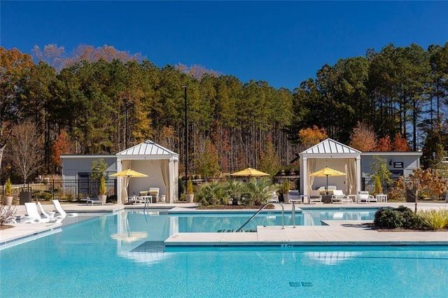 612 Highgrove Circle, Canton, GA 30115