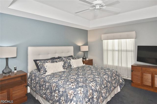 10021 Lake Cove DR 101, Fort Myers, FL 33908