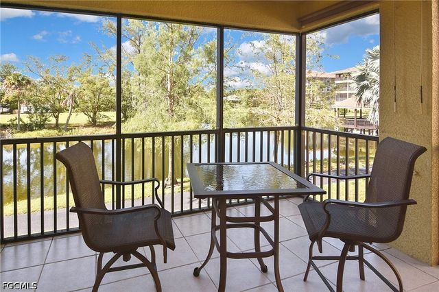 10021 Lake Cove DR 101, Fort Myers, FL 33908