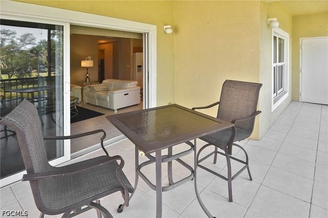 10021 Lake Cove DR 101, Fort Myers, FL 33908