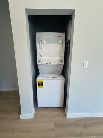 544 Locust Avenue 3A, Port Chester, NY 10573