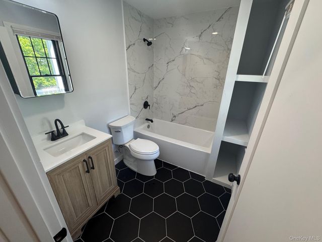 544 Locust Avenue 3A, Port Chester, NY 10573