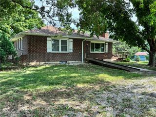 22217 S Victory Road, Spring Hill, KS 66083