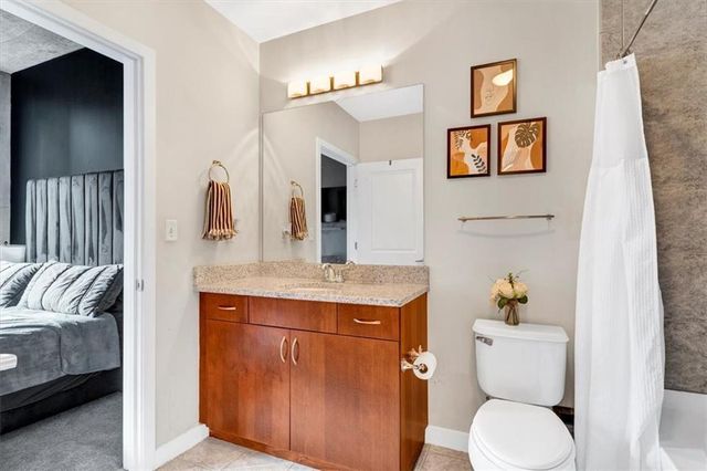 400 W Peachtree NW Street 1211, Atlanta, GA 30308