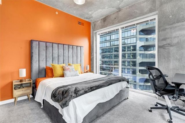 400 W Peachtree NW Street 1211, Atlanta, GA 30308