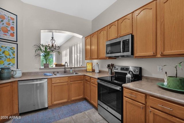 2018 W PERIWINKLE Way, Chandler, AZ 85248