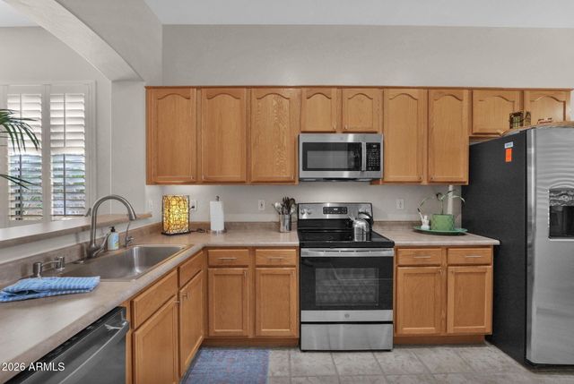 2018 W PERIWINKLE Way, Chandler, AZ 85248