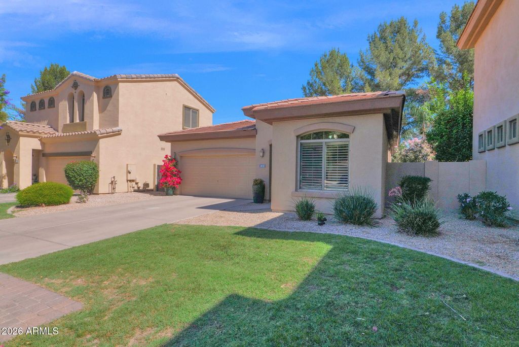 2018 W PERIWINKLE Way, Chandler, AZ 85248 — photo 3