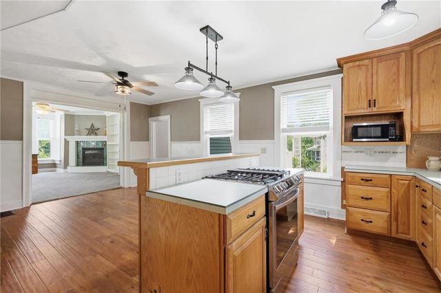121 Spruce Street, Leavenworth, KS 66048