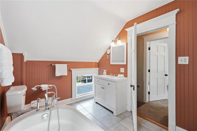 121 Spruce Street, Leavenworth, KS 66048
