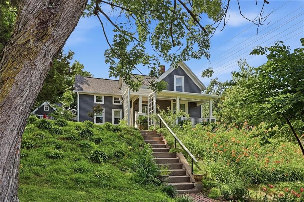 121 Spruce Street, Leavenworth, KS 66048