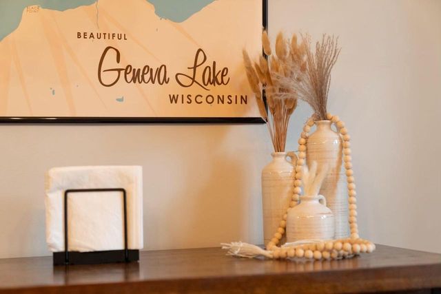 193 Williams STREET, Williams Bay, WI 53191