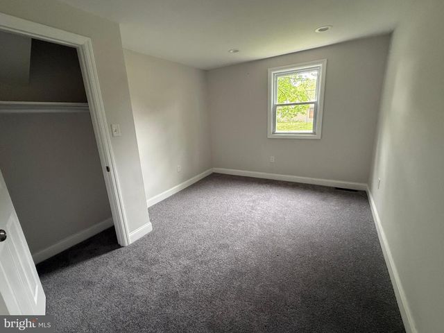 160 LAWRENCE CORNER RD, Elmer, NJ 08318