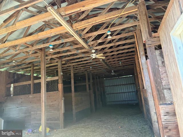 160 LAWRENCE CORNER RD, Elmer, NJ 08318