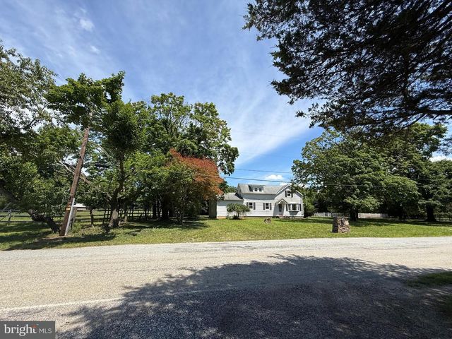 160 LAWRENCE CORNER RD, Elmer, NJ 08318