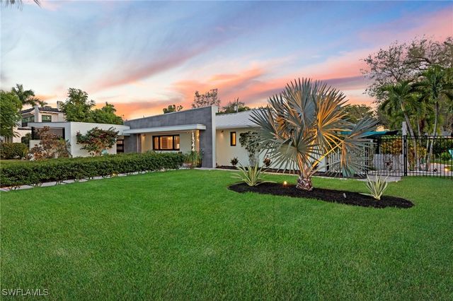 1344 Coconut DR, Fort Myers, FL 33901