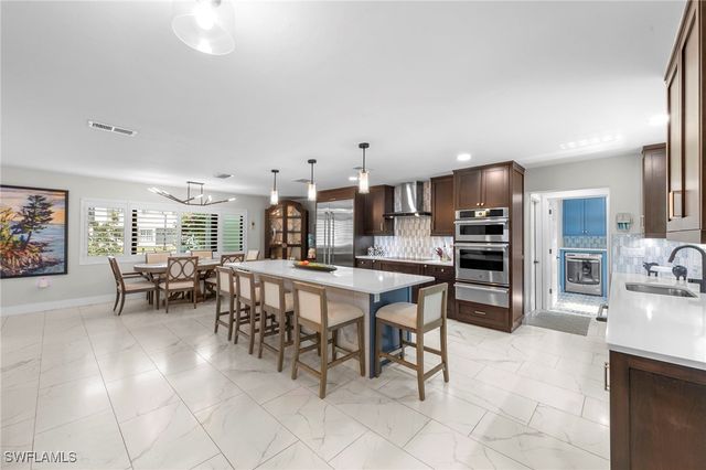 1344 Coconut DR, Fort Myers, FL 33901