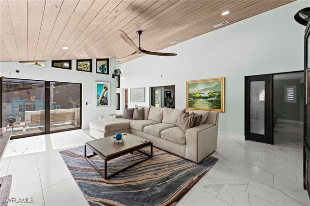 1344 Coconut DR, Fort Myers, FL 33901