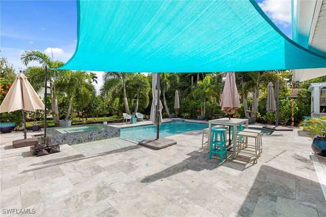 1344 Coconut DR, Fort Myers, FL 33901