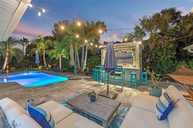 1344 Coconut DR, Fort Myers, FL 33901