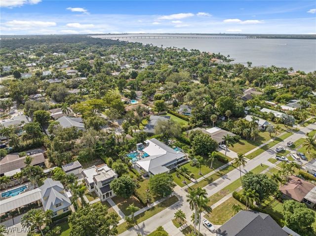 1344 Coconut DR, Fort Myers, FL 33901