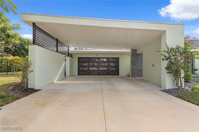 1344 Coconut DR, Fort Myers, FL 33901