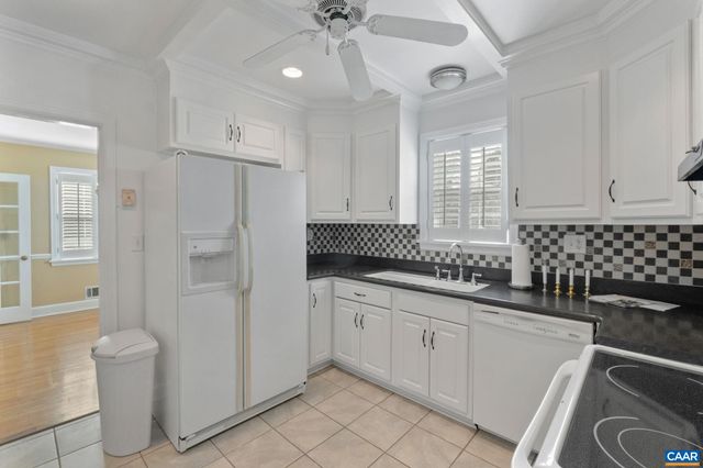 221 LEE AVE, Orange, VA 22960