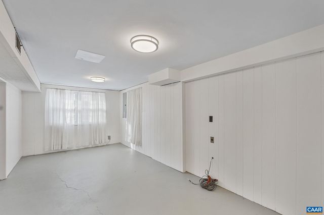 221 LEE AVE, Orange, VA 22960