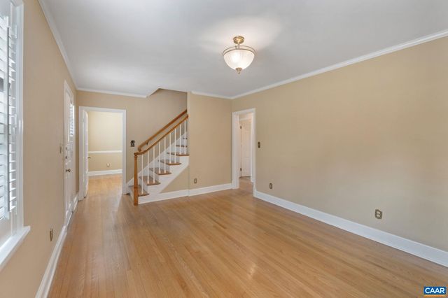 221 LEE AVE, Orange, VA 22960