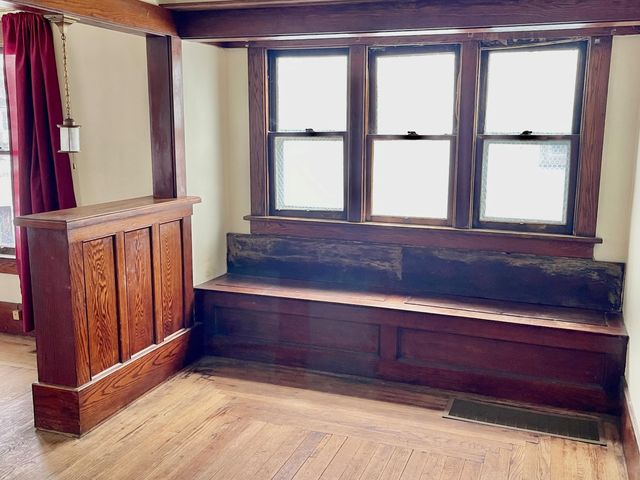 21 Charlotte Street, Battle Creek, MI 49017