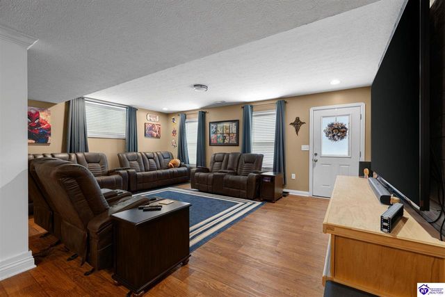 4881 Sportsman Lake Road, Elizabethtown, KY 42701