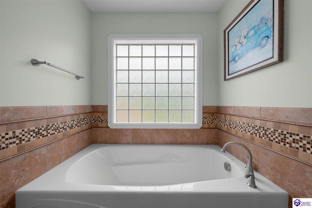 4881 Sportsman Lake Road, Elizabethtown, KY 42701
