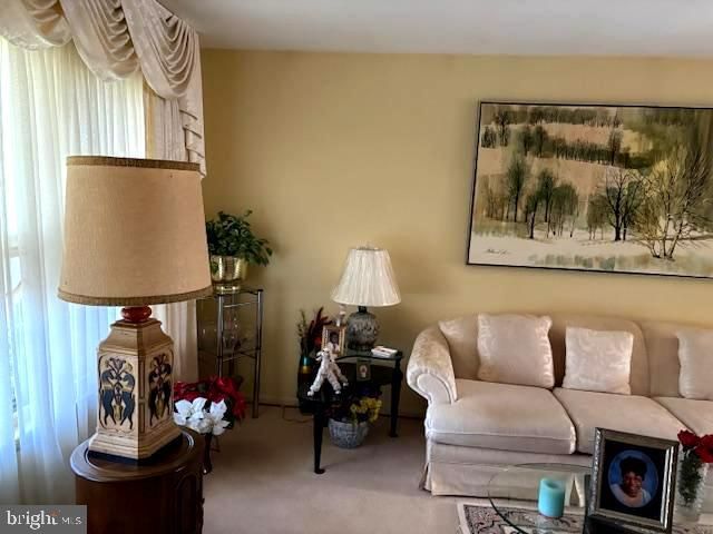 210 COURTHOUSE CIR SW, Vienna, VA 22180