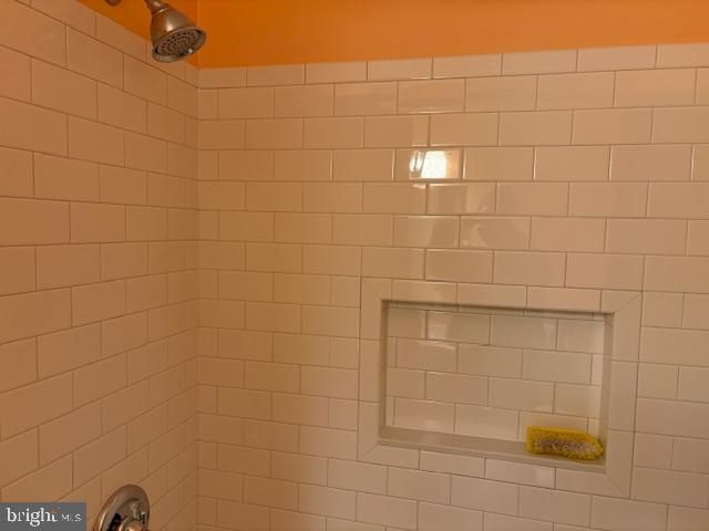 210 COURTHOUSE CIR SW, Vienna, VA 22180