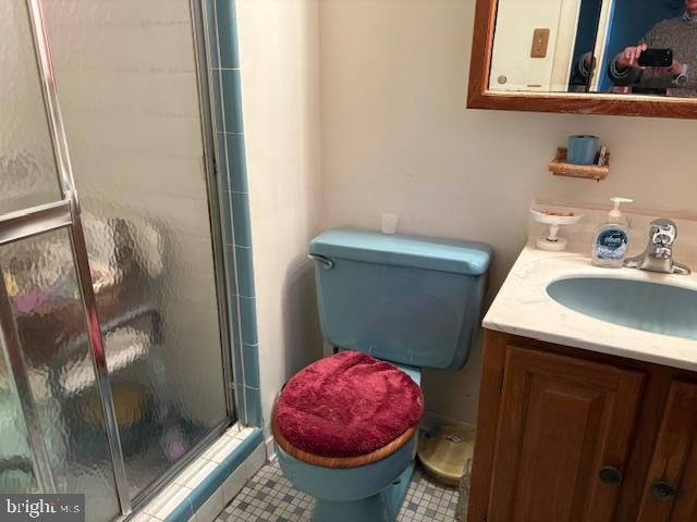 210 COURTHOUSE CIR SW, Vienna, VA 22180