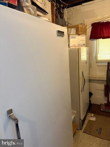 210 COURTHOUSE CIR SW, Vienna, VA 22180