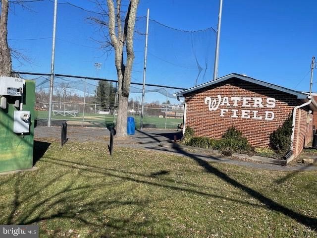 210 COURTHOUSE CIR SW, Vienna, VA 22180