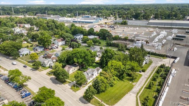35743 E Michigan Avenue 2, Wayne, MI 48184