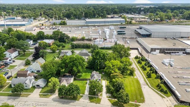 35743 E Michigan Avenue 2, Wayne, MI 48184