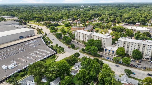 35743 E Michigan Avenue 2, Wayne, MI 48184