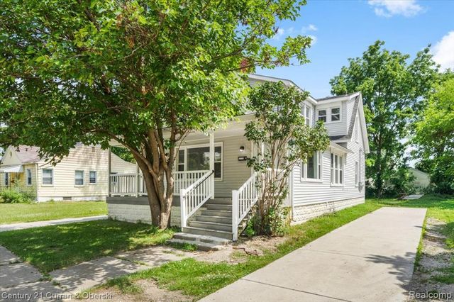 35743 E Michigan Avenue 2, Wayne, MI 48184