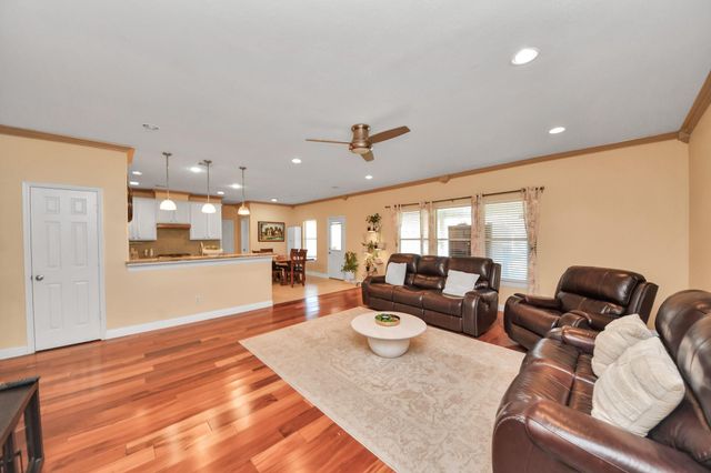 21614 Crest Peak Way, Katy, TX 77449