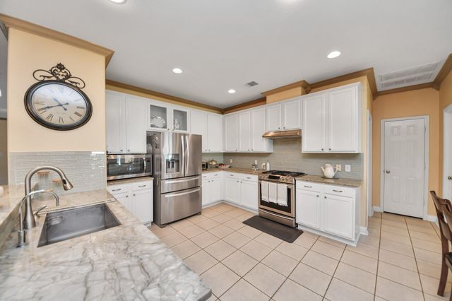 21614 Crest Peak Way, Katy, TX 77449
