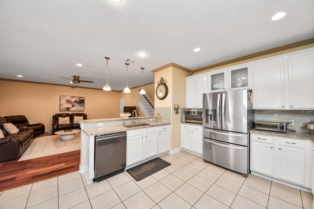 21614 Crest Peak Way, Katy, TX 77449