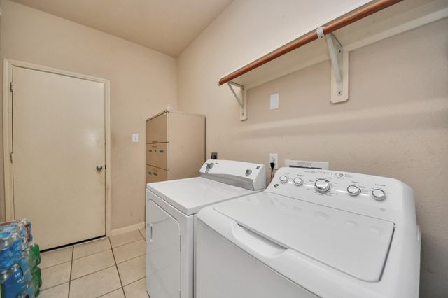 21614 Crest Peak Way, Katy, TX 77449