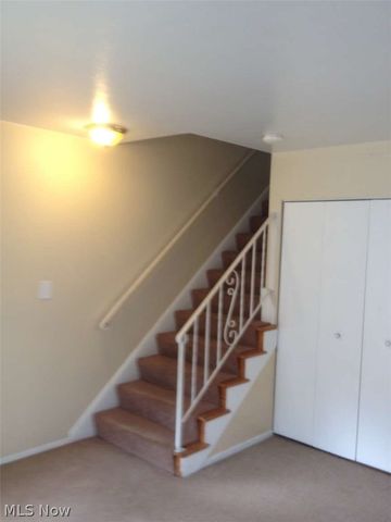 1851 Cromwell Drive, Akron, OH 44313