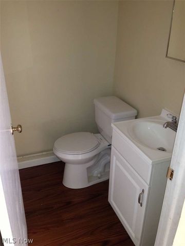 1851 Cromwell Drive, Akron, OH 44313