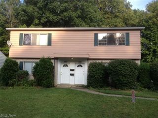 1851 Cromwell Drive, Akron, OH 44313