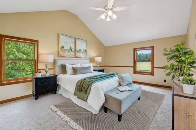 4255 McFall Rd, Cumberland City, TN 37050