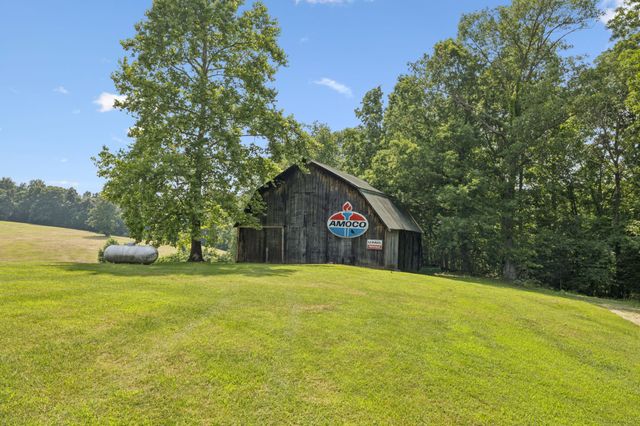4255 McFall Rd, Cumberland City, TN 37050